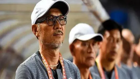 阿诺德全力奉献于利物浦，若离队应得敬意与认可